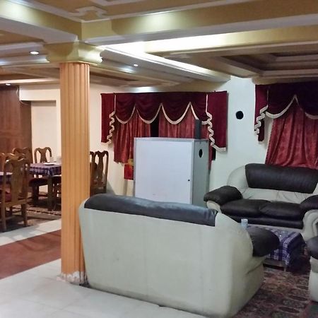 Hotel Gulmarg Inn Eksteriør bilde