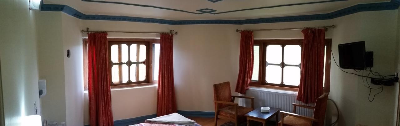 Hotel Gulmarg Inn Eksteriør bilde
